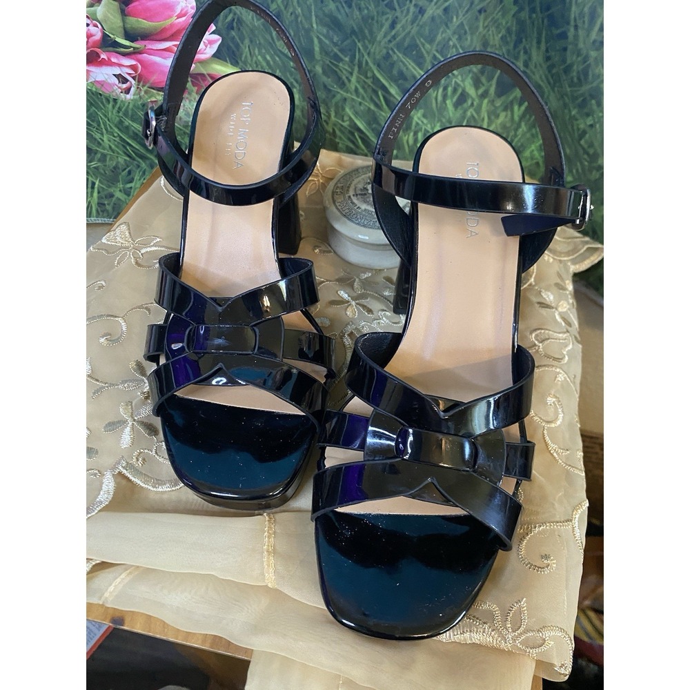 Sole Senseability Sandals Black Patent Leather Strappy Sandals Sz 9